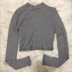 Black & White Stripe Mid-Crop